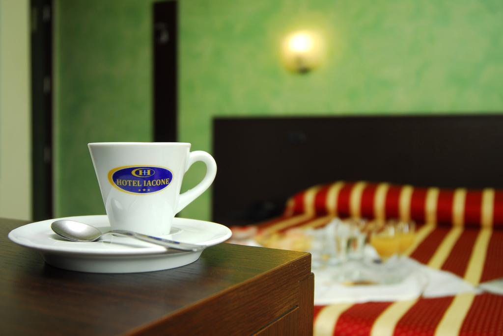 Hotel Iacone К'єті Екстер'єр фото