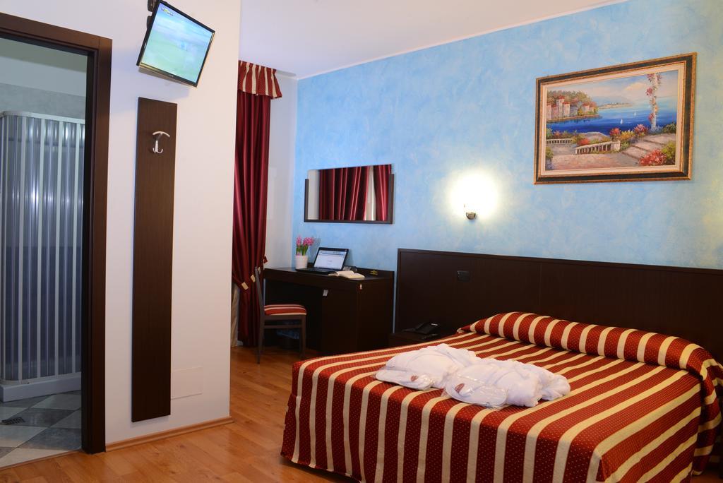 Hotel Iacone К'єті Екстер'єр фото