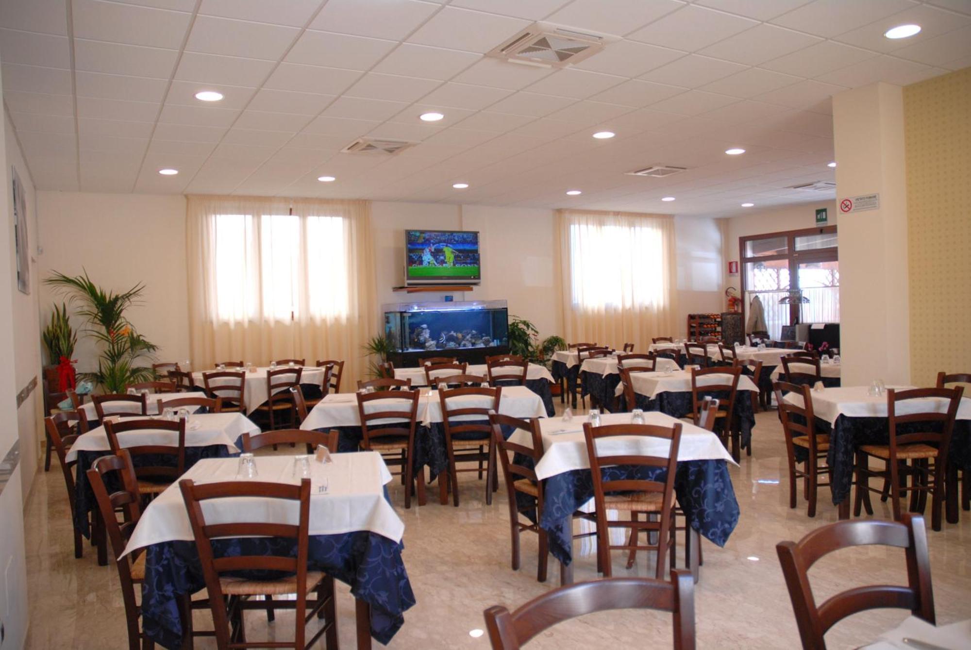 Hotel Iacone К'єті Екстер'єр фото