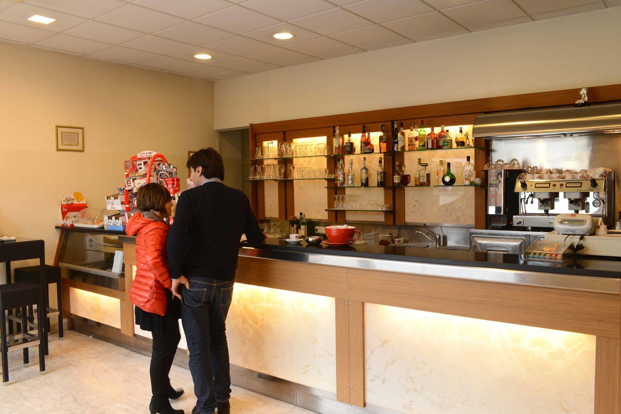 Hotel Iacone К'єті Екстер'єр фото